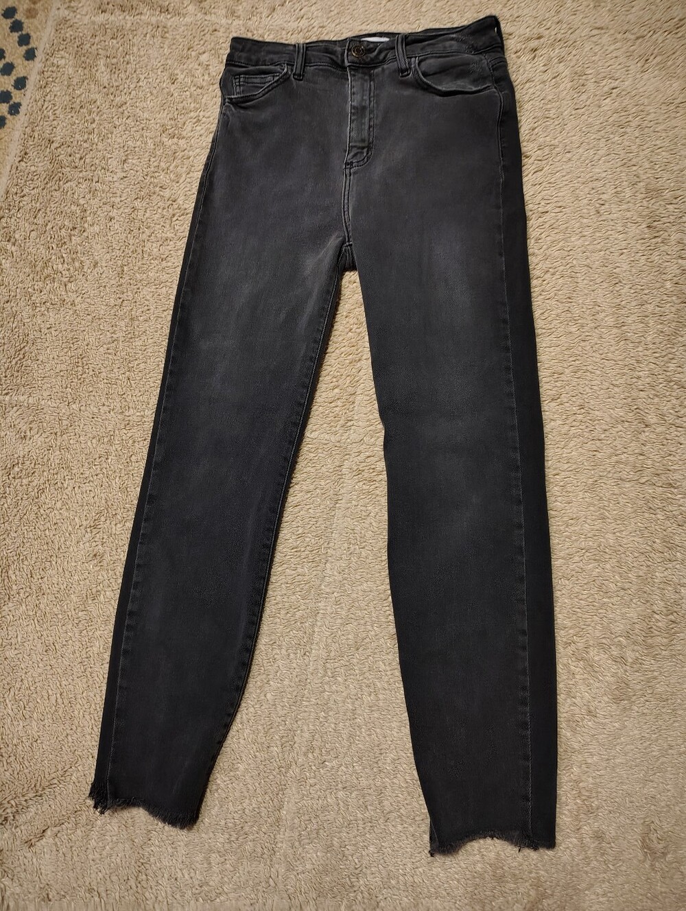Cello women's black denim full length skinny jeans raw edge grunge emo goth sz 9